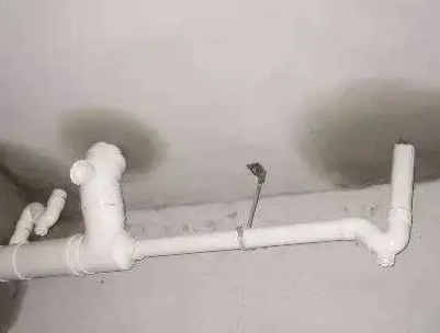 赤坎卫生间测漏水的几种情景